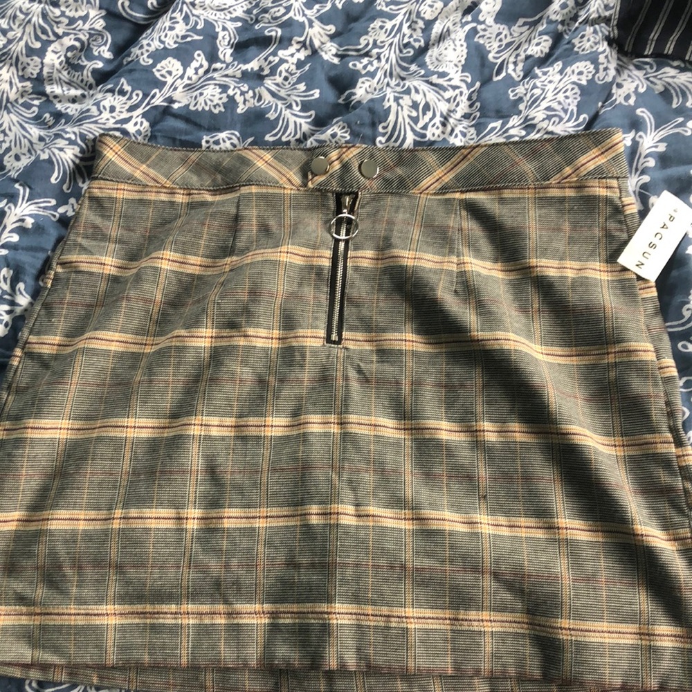 Plaid skirt